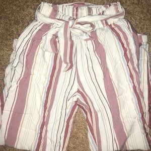 American Eagle joggers